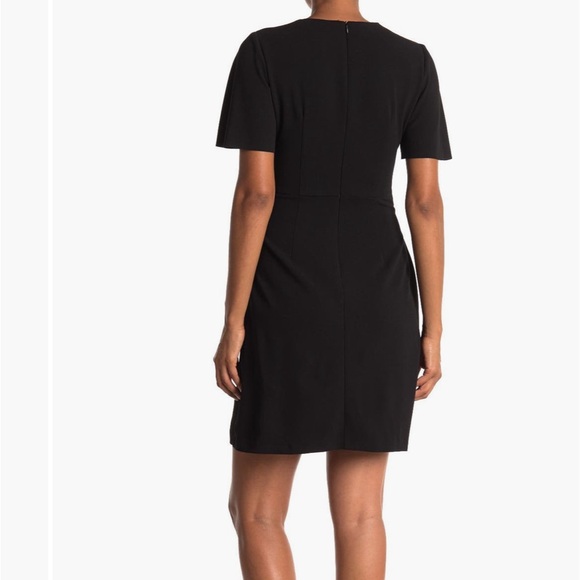 NWT Donna Morgan Flutter Sleeve Dress with Tie Waist - Picture 2 of 2